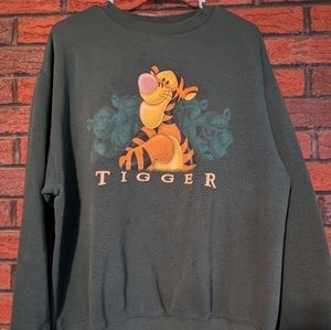 Disney tigger sweatshirt